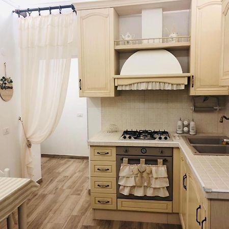 Apartamento Le Stanze Del Castello Ascoli Satriano Exterior foto